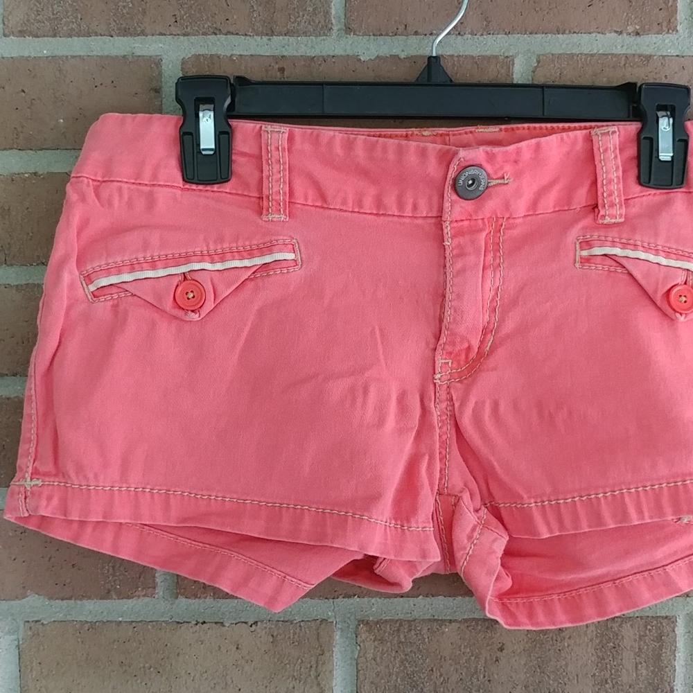 UNIONBAY | Coral Cargo Shorts